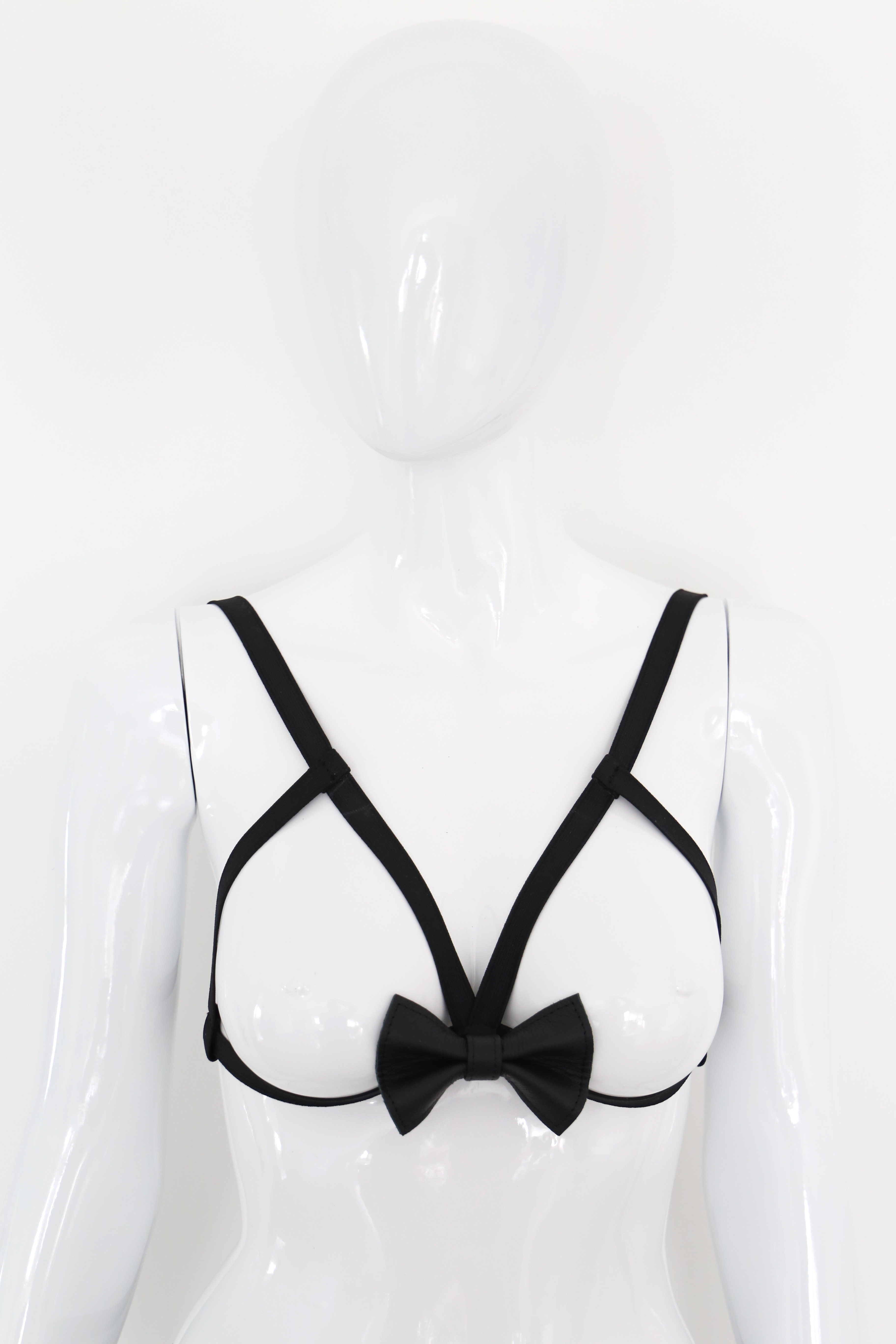 BH Fliege "Your Servant"